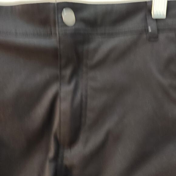 Odlo Wedge Walking Shorts Size Men's 38 Black - Picture 5 of 10